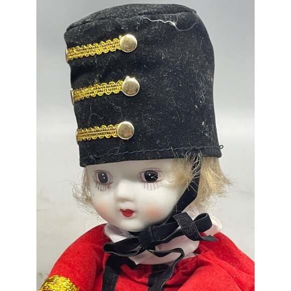 vintage Toyland soldier animated musical Christmas decor figurine red READ - Picture 9 of 9